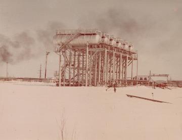 Сепарационная установка подготовки нефти на Самотлорском месторождении. 1979 г.